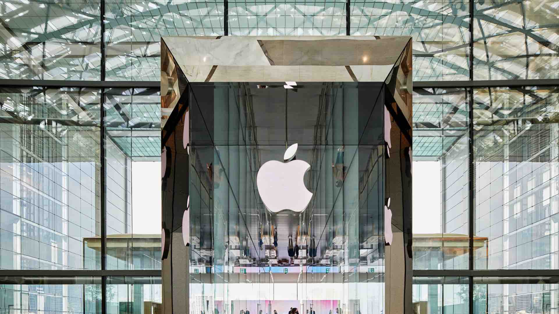 Apple set to launch first-ever retail store in India this month